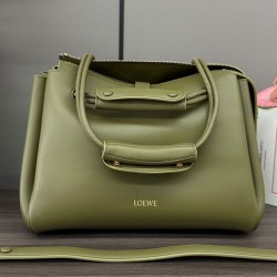 Replica Borsa Loewe Madrid media morbida pelle di vitello oliva