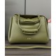 Replica Borsa Loewe Madrid media morbida pelle di vitello oliva Imitazioni Replica Borsa Loewe Madrid media morbida pelle di vitello oliva