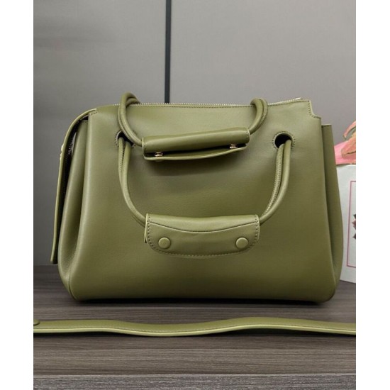 Replica Borsa Loewe Madrid media morbida pelle di vitello oliva Imitazioni Replica Borsa Loewe Madrid media morbida pelle di vitello oliva