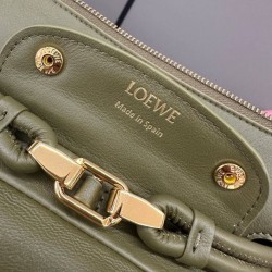 Replica Borsa Loewe Madrid media morbida pelle di vitello oliva