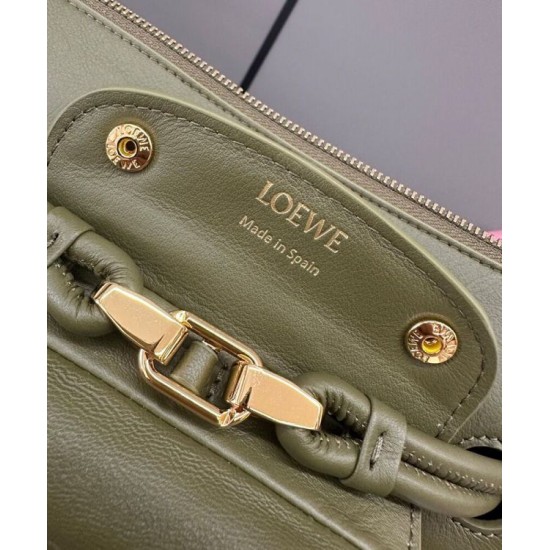 Replica Borsa Loewe Madrid media morbida pelle di vitello oliva Imitazioni Replica Borsa Loewe Madrid media morbida pelle di vitello oliva