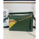 Replica Borsa Loewe piccola Puzzle Edge Landscape in pelle di vitello nappa Verde Imitazioni Replica Borsa Loewe piccola Puzzle Edge Landscape in pelle di vitello nappa Verde