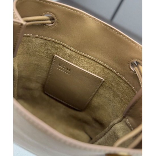 Replica Borse Loewe Pebble Pouch Albicocca