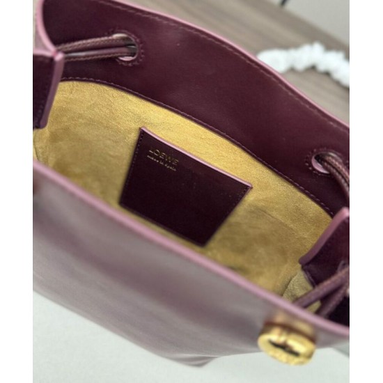 Replica Borse Loewe Pebble Pouch Malva Imitazioni Replica Borse Loewe Pebble Pouch Malva
