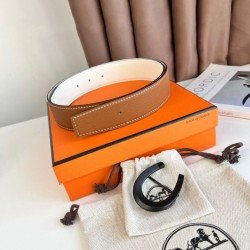 Replica Pari Cintura reversibile Hermes Luck 38 mm con fibbia nera Epsom Imitazioni Replica Pari Cintura reversibile Hermes Luck 38 mm con fibbia nera Epsom