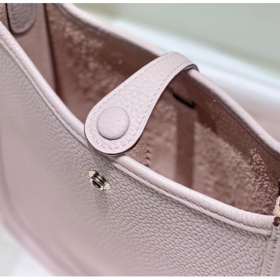 Replica Borse Hermes Evelyne III TPM Malva Pallido Clemence Imitazioni Replica Borse Hermes Evelyne III TPM Malva Pallido Clemence