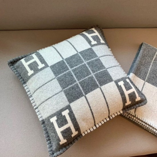 Replica Cuscino Hermes Avalon III piccolo Grigio Imitazioni Replica Cuscino Hermes Avalon III piccolo Grigio