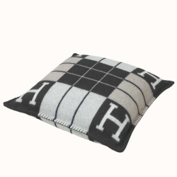 Replica Dettagli perfetti Cuscino Hermes Avalon III piccolo nero
