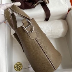 Replica Borse Firmate  Hermes In The Loop 18 fatta a mano Clemence Grigio