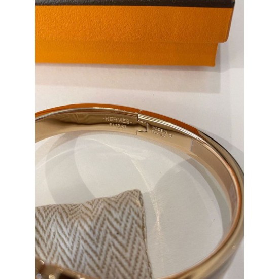 Replica Borsa Bracciale Hermes Mini Clic Chaine d'Ancre Crema Imitazioni Replica Borsa Bracciale Hermes Mini Clic Chaine d'Ancre Crema