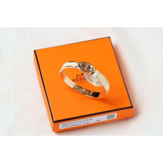 Replica Borsa Bracciale Hermes Mini Clic Chaine d'Ancre Crema Imitazioni Replica Borsa Bracciale Hermes Mini Clic Chaine d'Ancre Crema