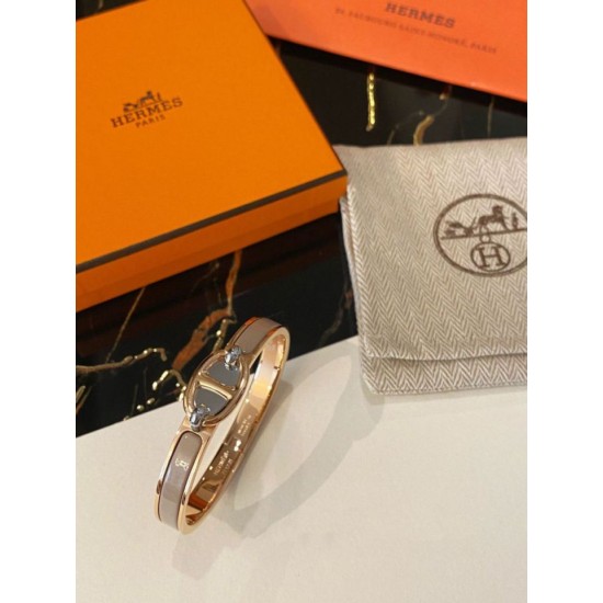 Replica Bracciale Hermes Mini Clic Chaine d'Ancre sabbia Imitazioni Replica Bracciale Hermes Mini Clic Chaine d'Ancre sabbia