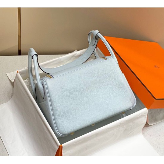 Replica Borse Hermes Lindy 26 cm Blu con finiture dorate Imitazioni Replica Borse Hermes Lindy 26 cm Blu con finiture dorate