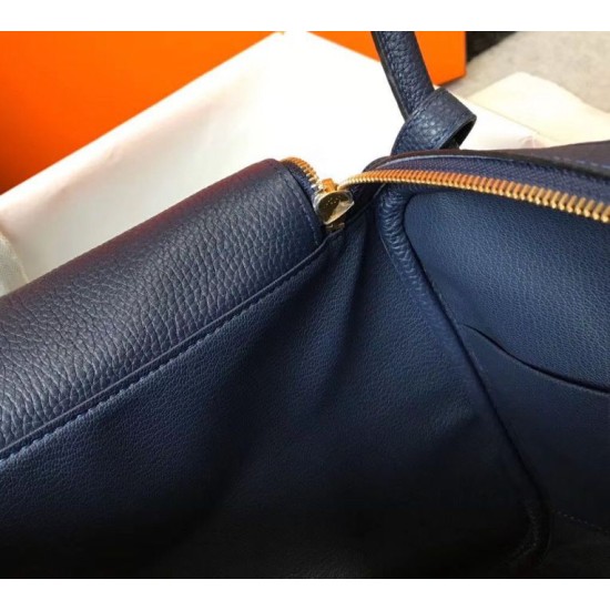 Replica Borsa Hermes Lindy 26 cm blu navy con finiture dorate Imitazioni Replica Borsa Hermes Lindy 26 cm blu navy con finiture dorate