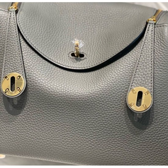 Replica Borsa Hermes Lindy 26 cm Gris Meyer con finiture dorate Imitazioni Replica Borsa Hermes Lindy 26 cm Gris Meyer con finiture dorate