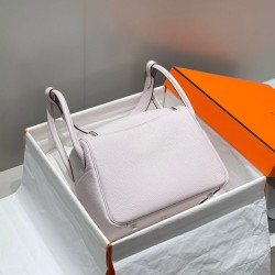 Replica Borse Alta Qualità Hermes Lindy 26 cm viola chiaro con finiture dorate Imitazioni Replica Borse Alta Qualità Hermes Lindy 26 cm viola chiaro con finiture dorate