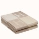 Replica Borsa Dettagli perfetti Coperta Hermes Avalon III Beige Imitazioni Replica Borsa Dettagli perfetti Coperta Hermes Avalon III Beige
