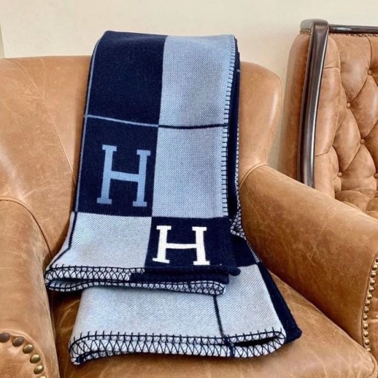 Replica Pari Coperta Hermes Avalon III Blu Imitazioni Replica Pari Coperta Hermes Avalon III Blu