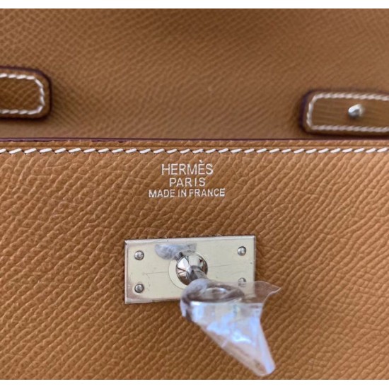 Replica Qualità da grande di alta qualità Portafoglio Hermes Kelly Classique To Go Epsom marrone Imitazioni Replica Qualità da grande di alta qualità Portafoglio Hermes Kelly Classique To Go Epsom marrone
