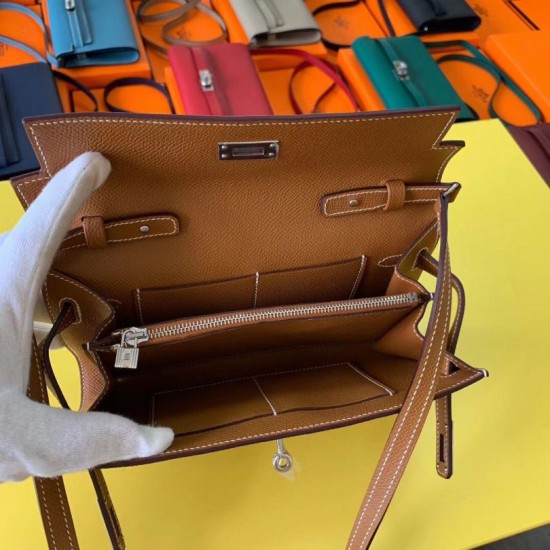 Replica Qualità da grande di alta qualità Portafoglio Hermes Kelly Classique To Go Epsom marrone Imitazioni Replica Qualità da grande di alta qualità Portafoglio Hermes Kelly Classique To Go Epsom marrone