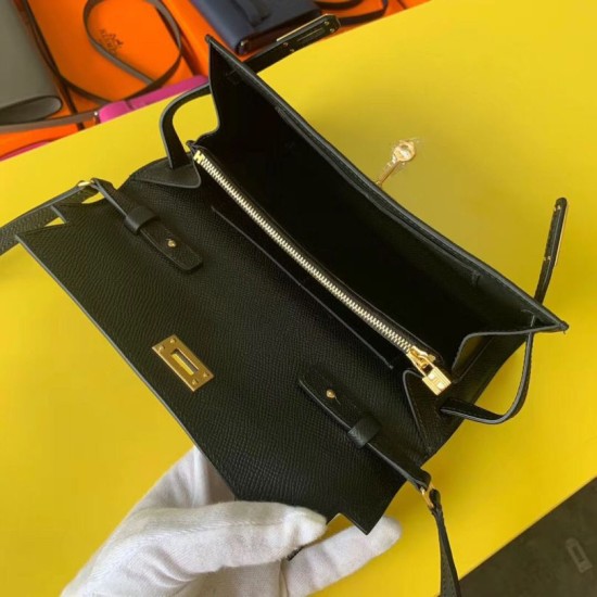 Replica Portafoglio Hermes Kelly Classique To Go Epsom Nero Imitazioni Replica Portafoglio Hermes Kelly Classique To Go Epsom Nero