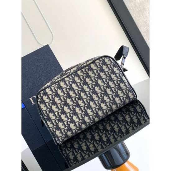 Replica Borsa da toilette Dior in jacquard beige obliquo Dior Riproduzione Fedele Borsa da toilette Dior in jacquard beige obliquo Dior imitazioni