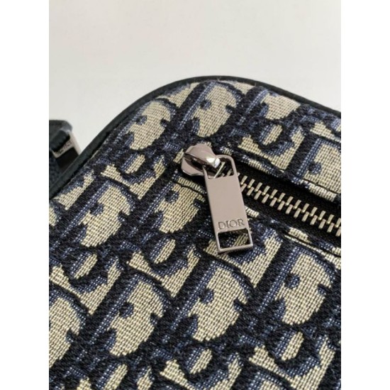 Replica Borsa da toilette Dior in jacquard beige obliquo Dior Riproduzione Fedele Borsa da toilette Dior in jacquard beige obliquo Dior imitazioni
