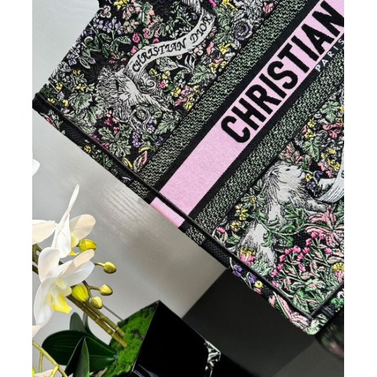 Replica Dior Dior Book Tote Grande Rosa Riproduzione Fedele Dior Dior Book Tote Grande Rosa imitazioni
