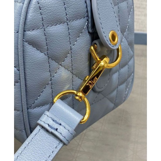Replica Borse Dior Groove 20 Blu Riproduzione Fedele Borse Replica Dior Groove 20 Blu imitazioni