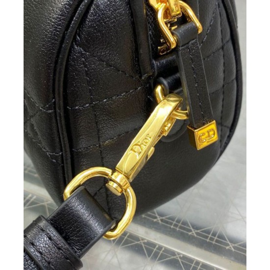 Replica Borsa Dior Groove 16 Mini Nero Riproduzione Fedele Borsa Dior Groove 16 Mini Nero imitazioni
