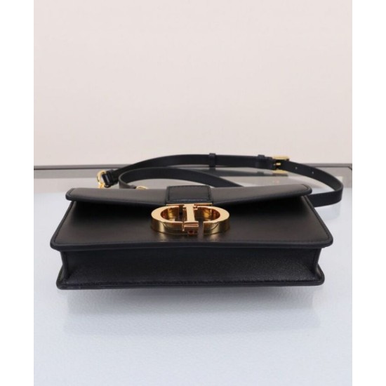 Replica Dior Miss Montaigne Mini Bag Nero Riproduzione Fedele Dior Miss Montaigne Mini Bag Nero imitazioni