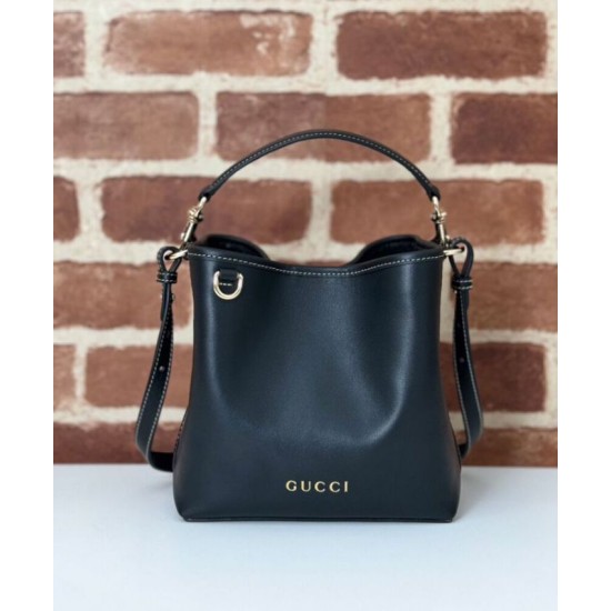 Replica Borsa a secchiello Gucci GG Emblem Mini 815118 Nero Riproduzione Fedele Borsa a secchiello Gucci GG Emblem Mini 815118 Nero imitazioni