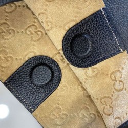 Replica Borsa a tracolla media Gucci B 820169 Nera Riproduzione Fedele Borsa a tracolla media Gucci B 820169 Nera imitazioni