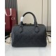 Replica Borsa piccola con manico superiore Gucci GG Emblem 815255 Nera Riproduzione Fedele Borsa piccola con manico superiore Gucci GG Emblem 815255 Nera imitazioni