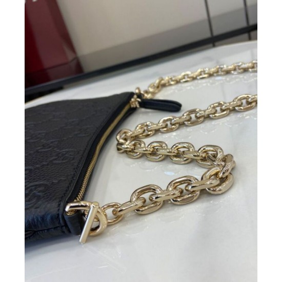 Replica Dettagli perfetti Borsa Super Mini Gucci con stemma GG 815278 Nera Riproduzione Fedele Dettagli perfetti Borsa Super Mini Gucci con stemma GG 815278 Nera imitazioni