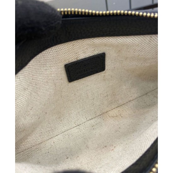 Replica Dettagli perfetti Borsa Super Mini Gucci con stemma GG 815278 Nera Riproduzione Fedele Dettagli perfetti Borsa Super Mini Gucci con stemma GG 815278 Nera imitazioni