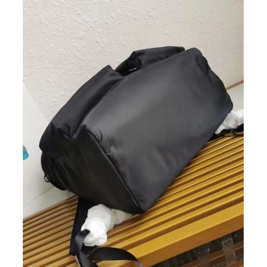 Replica Imitazione Zaino Prada Hot-nylon e pelle Nero Riproduzione Fedele Imitazione Zaino Prada Hot-nylon e pelle Nero imitazioni