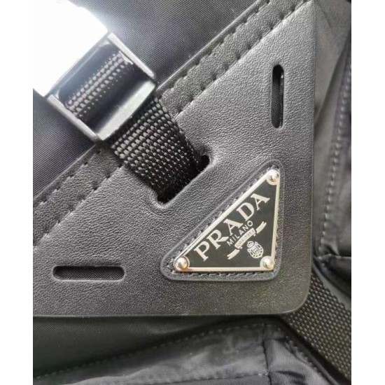 Replica Imitazione Zaino Prada Hot-nylon e pelle Nero Riproduzione Fedele Imitazione Zaino Prada Hot-nylon e pelle Nero imitazioni