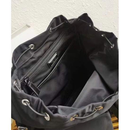 Replica Imitazione Zaino Prada Hot-nylon e pelle Nero Riproduzione Fedele Imitazione Zaino Prada Hot-nylon e pelle Nero imitazioni
