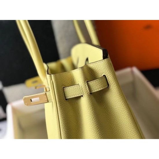 Replica Borse Firmate Hermes Birkin 30 cm in pelle Clemence Jaune Poussin GHW Riproduzione Fedele Borse Firmate Replica Hermes Birkin 30 cm in pelle Clemence Jaune Poussin GHW imitazioni