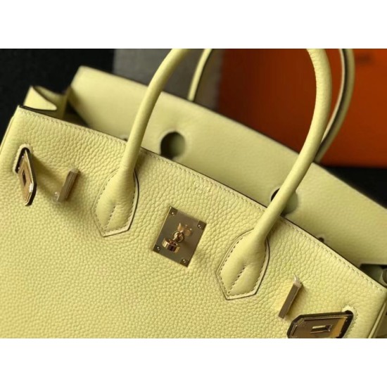 Replica Borse Firmate Hermes Birkin 30 cm in pelle Clemence Jaune Poussin GHW Riproduzione Fedele Borse Firmate Replica Hermes Birkin 30 cm in pelle Clemence Jaune Poussin GHW imitazioni