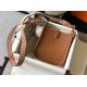 Replica Mini borsa Hermes Evelyne III TPM in pelle Clemence oro Riproduzione Fedele Mini borsa Hermes Evelyne III TPM in pelle Clemence oro imitazioni