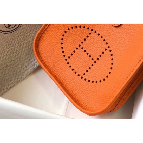 Riproduzione Fedele Mini borsa Hermes Evelyne III TPM in pelle Clemence arancione imitazioni