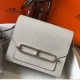 Replica Mini borsa Hermes Sac Roulis in pelle di vitello Evercolor grigio perla Riproduzione Fedele Mini borsa Hermes Sac Roulis in pelle di vitello Evercolor grigio perla imitazioni