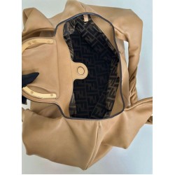 hobo Fendi Spy piccola/media/grande con manico ritorto color albicocca