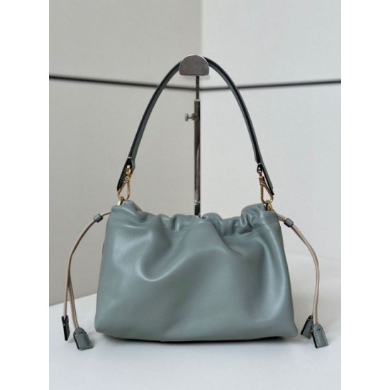 Replica Borsa Fendi Mamma Baguette Media/Grande grigio tortora Imitazioni Replica Borsa Fendi Mamma Baguette Media/Grande grigio tortora