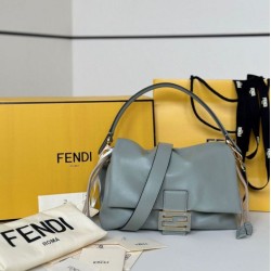 Replica Borsa Fendi Mamma Baguette Media/Grande grigio tortora
