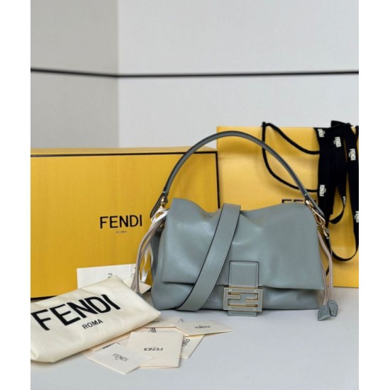Replica Borsa Fendi Mamma Baguette Media/Grande grigio tortora Imitazioni Replica Borsa Fendi Mamma Baguette Media/Grande grigio tortora