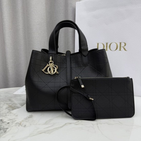 Replica Borsa Dior Toujours Media/Grande pelle di vitello Macrocannage nera Imitazioni Replica Borsa Dior Toujours Media/Grande pelle di vitello Macrocannage nera