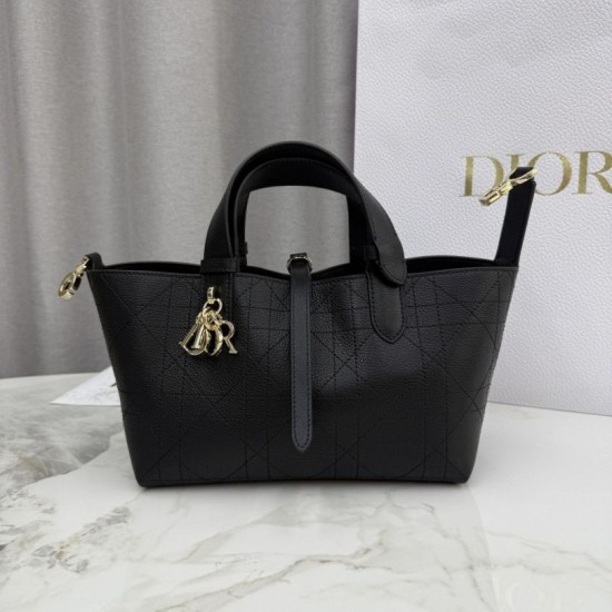 Replica Borsa Dior Toujours piccola in pelle di vitello Macrocannage Nero